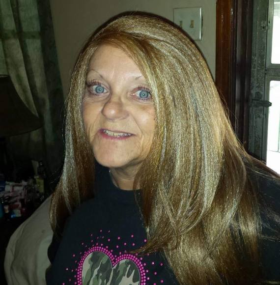 Poshmark profile picture for @dialysis